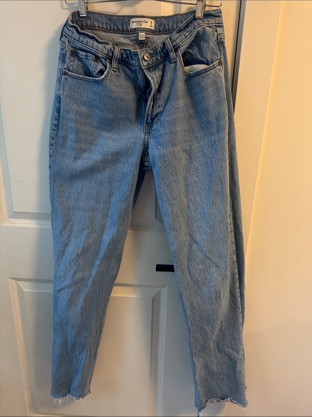 Abercrombie Women's Light Blue baggy low rise 28/6long